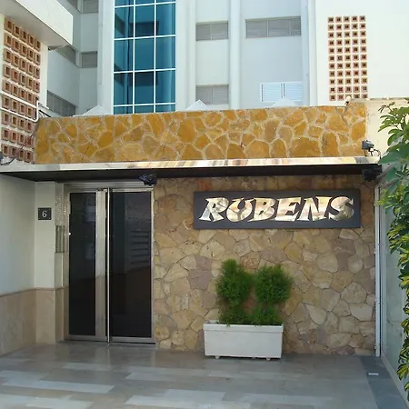 Apartamento Differentflats Rubens Salou